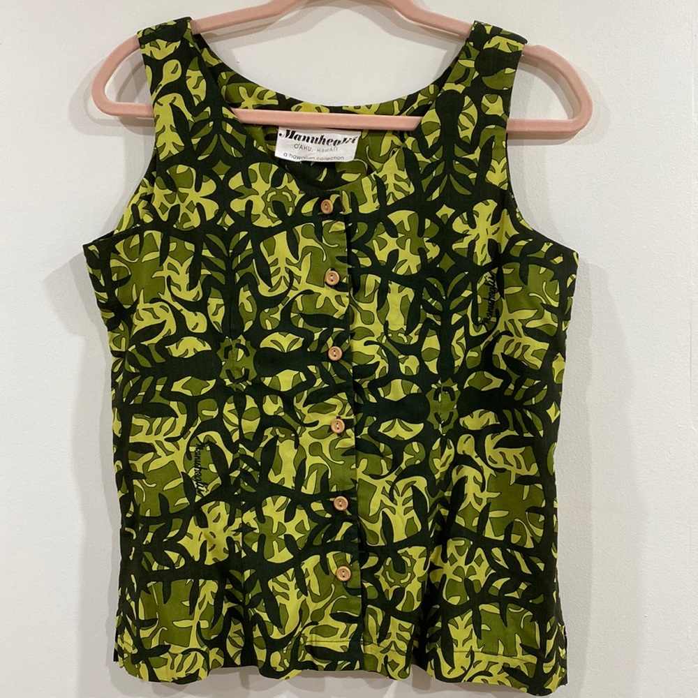 Vintage Manuhealii Button Down Top 💚